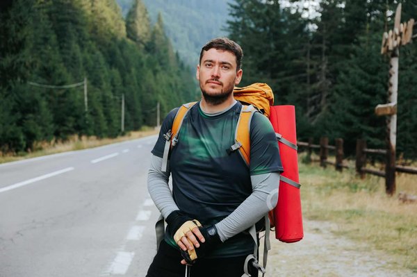 Comment préparer une expédition pour voir les ours polaires au Svalbard, Norvège : équipements et guides recommandés ?